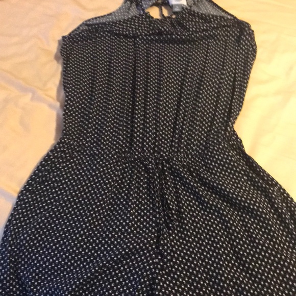Old Navy Pants - Sz med romper Old Navy euc